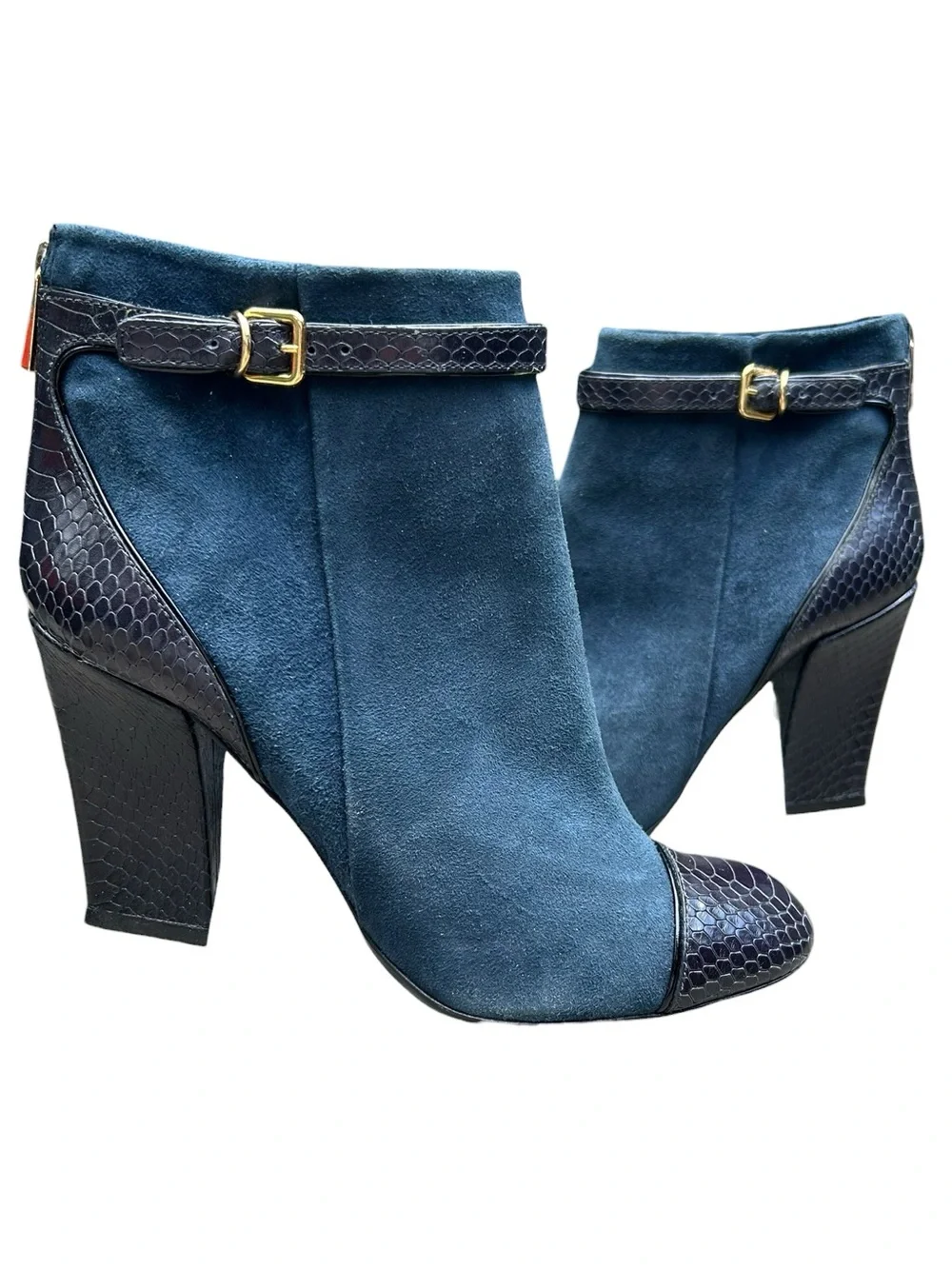 Tory Burch Gracie Suede Ankle Boots 9.5 Fairy Boho Luxury Capsule Wardrobe